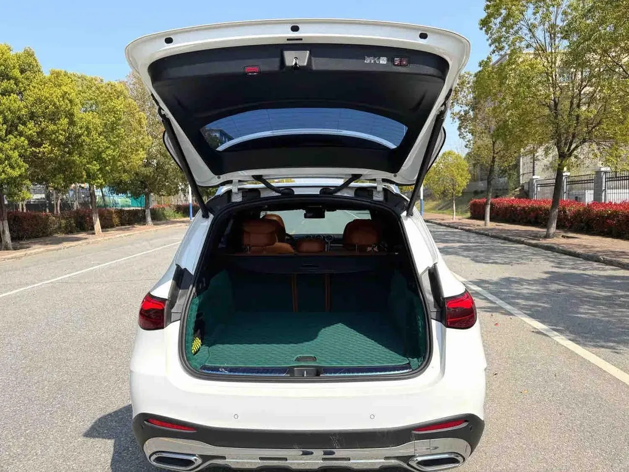 Mercedes Benz 2023 GLC 300 L 4MATIC 48V 2.0T Dynamic 5-seat (Modified) Automatic Gear 11