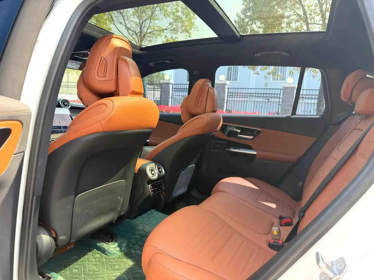 Mercedes Benz 2023 GLC 300 L 4MATIC 48V 2.0T Dynamic 5-seat (Modified) Automatic Gear 8