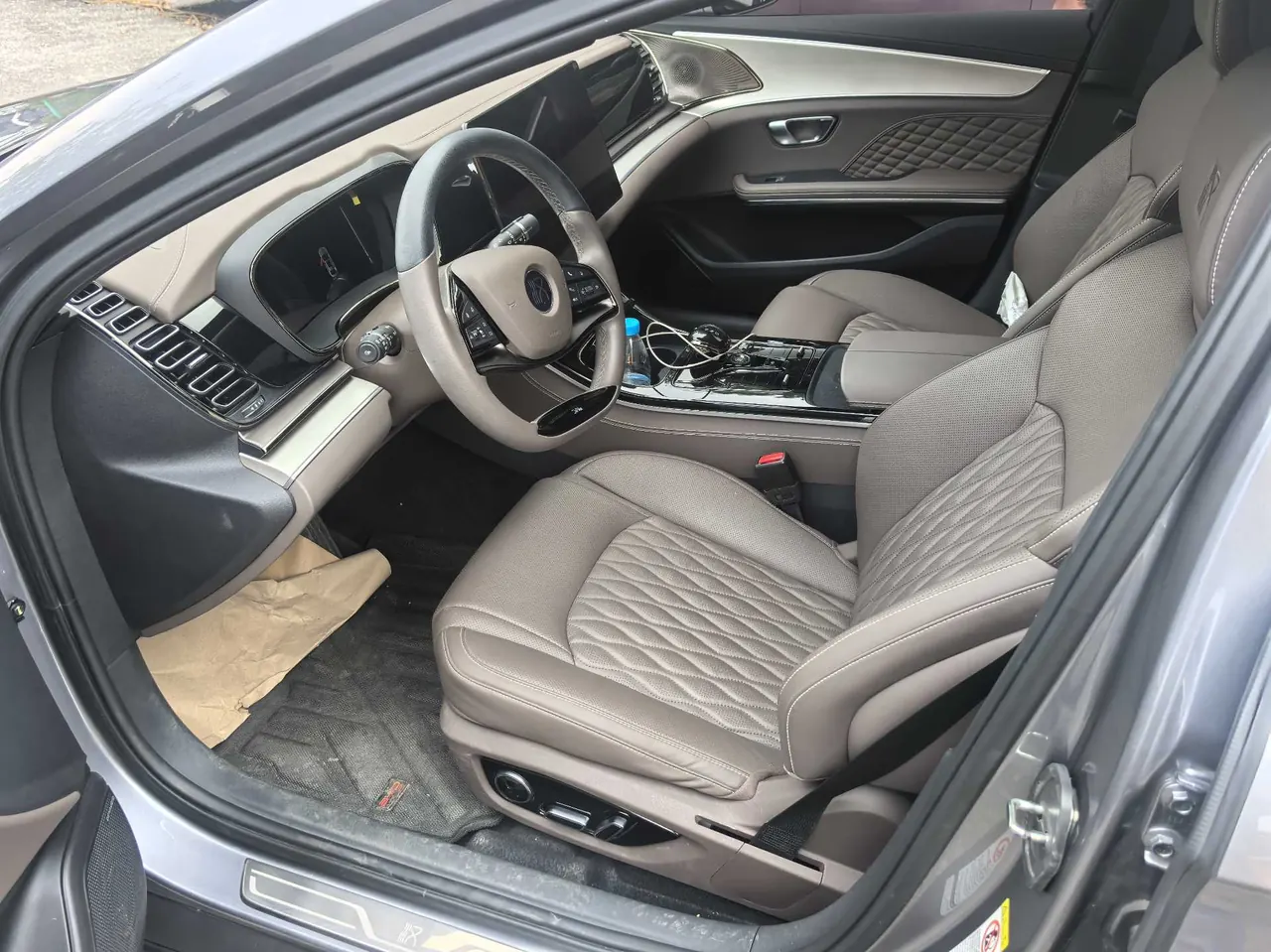 BYD 2023 Han EV 605KM Champion Edition Precursor Honorable Automatic Gear 6