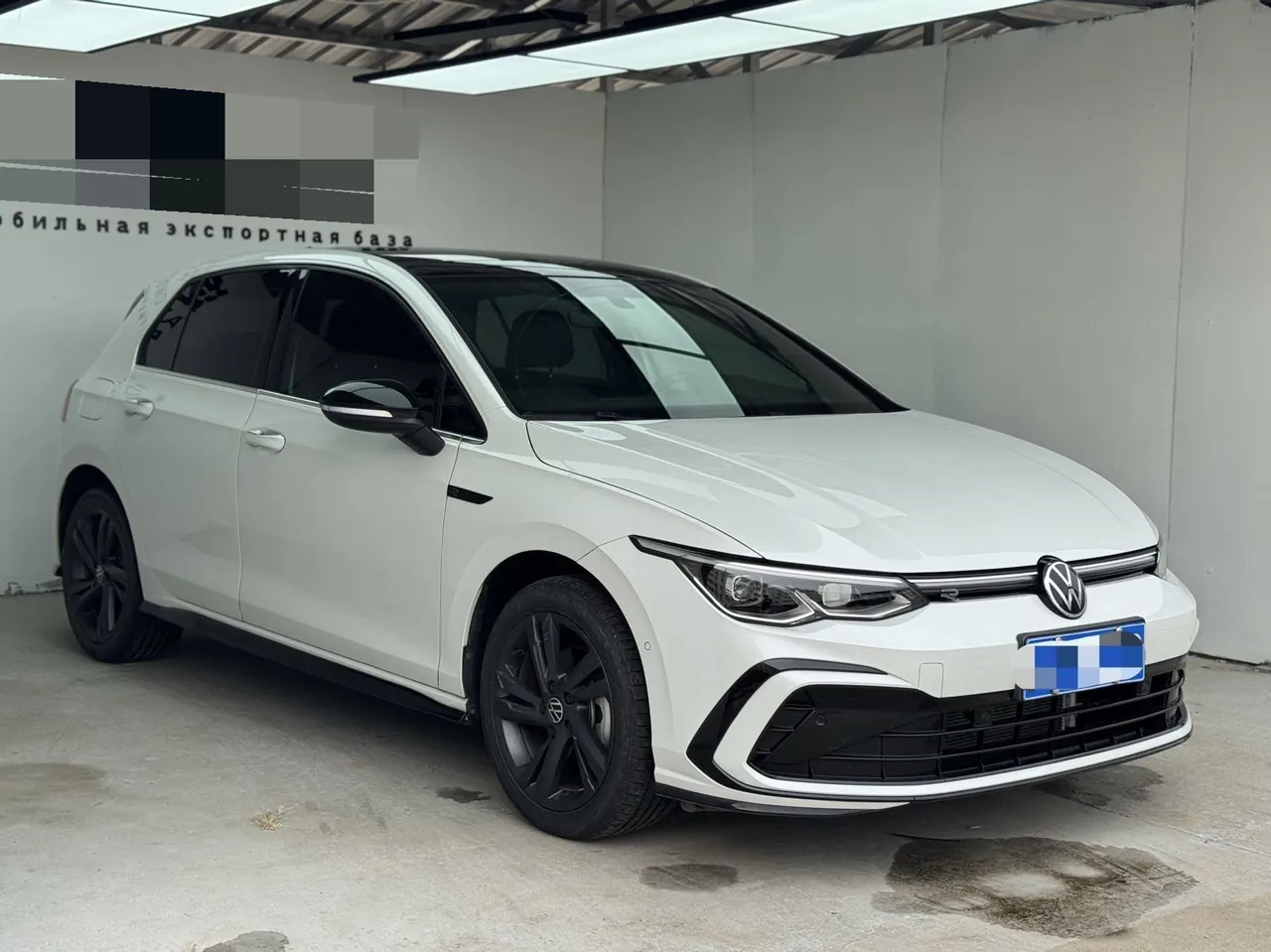 Volkswagen 2023 Golf 8 R-Line 1.4TSI 280TSI Lite Automatic 7