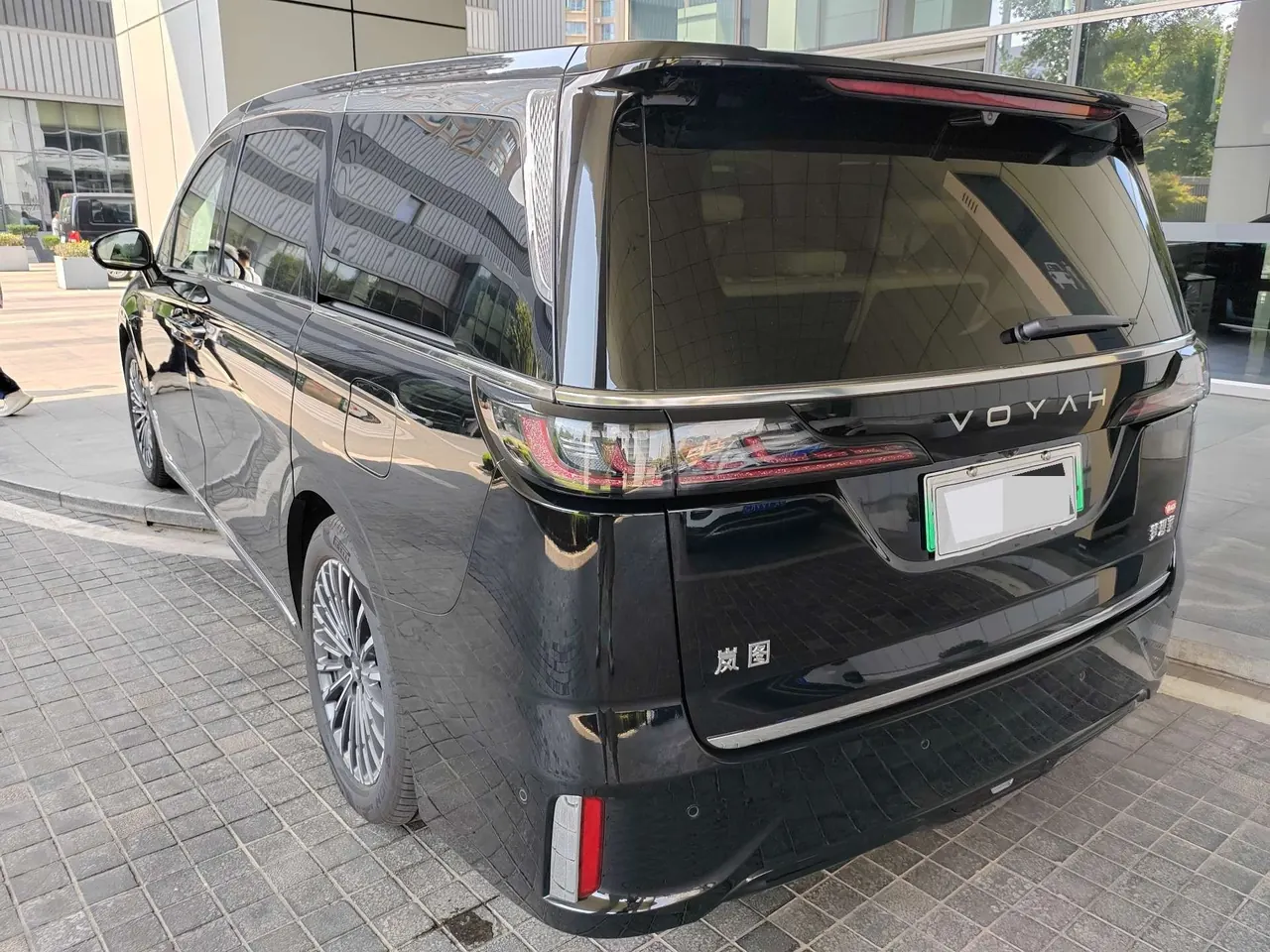 Voyah 2025 dreamers PHEV 1.5T four-wheel drive flagship dry Kun version automatic gear 11