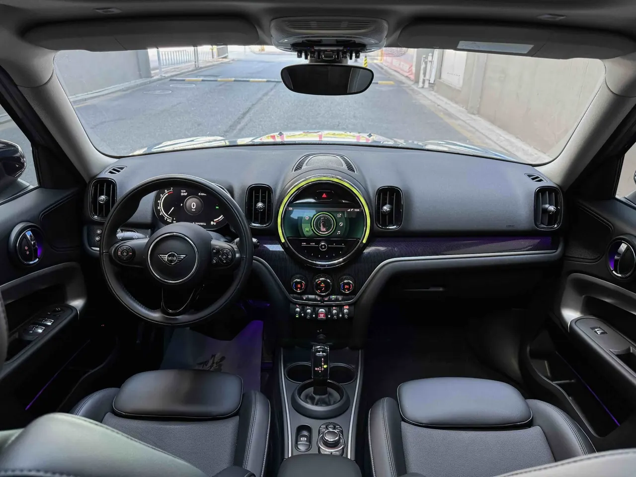 MINI Countryman (Imported) 2021 Cooper Countryman 1.5T Connoisseur Automatic Gear 4
