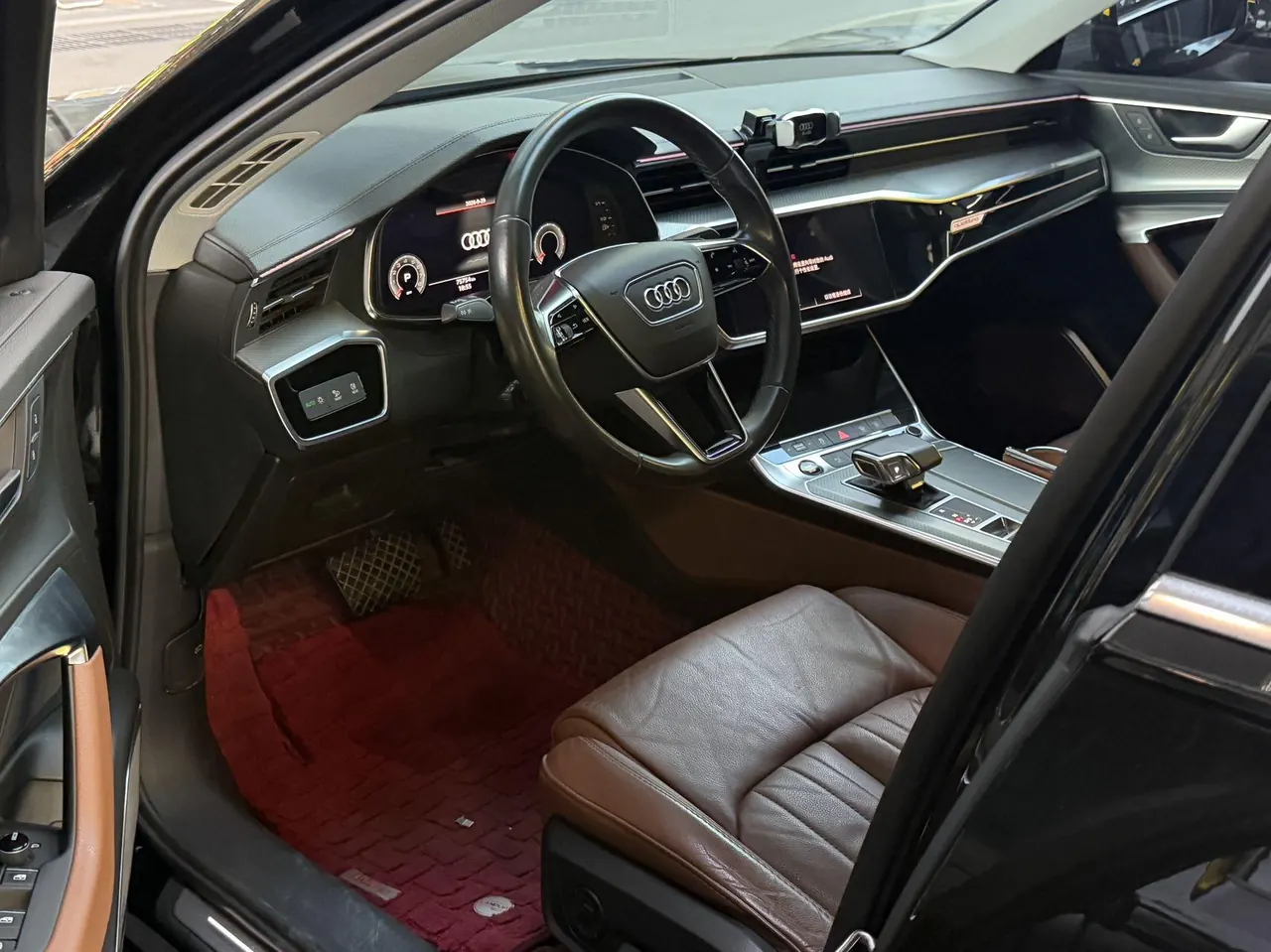 Audi 2021 A6L 2.0TFSI 45TFSI Quattro Selected Elegant Automatic Gear 4