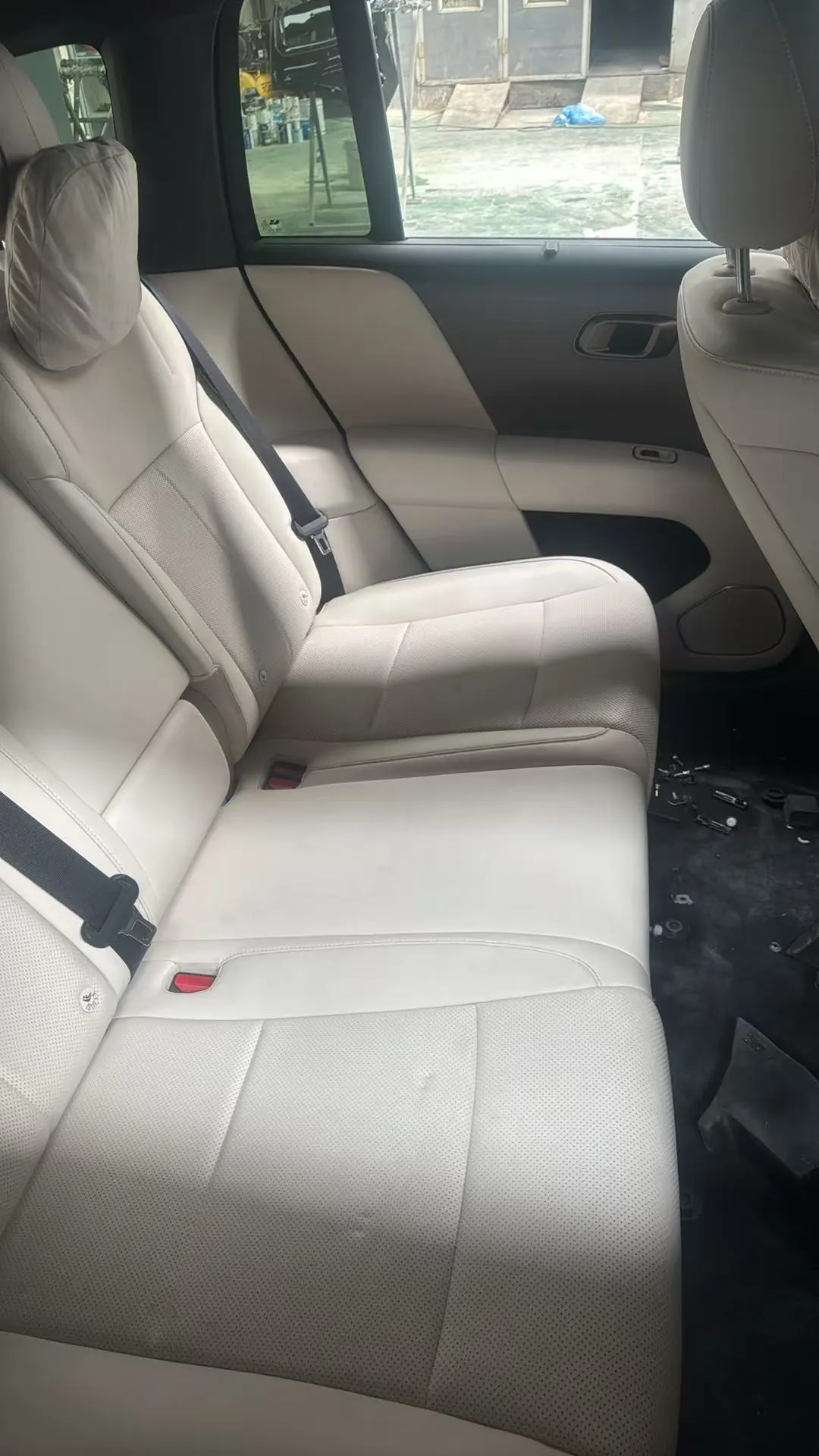 Li 2025 i6 four-wheel drive basic automatic transmission 6