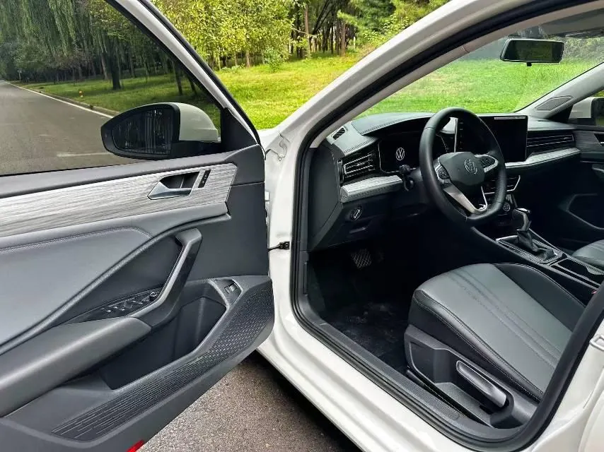 Volkswagen 2025 Sagittarius 1.5TSI 300TSI Exceed Edition (Modified) Automatic Gear 3