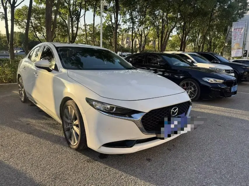 Mazda 3 Oncorsela 2020 Mazda 3 Oncorsela-sedan 2.0 quality version automatic transmission 3