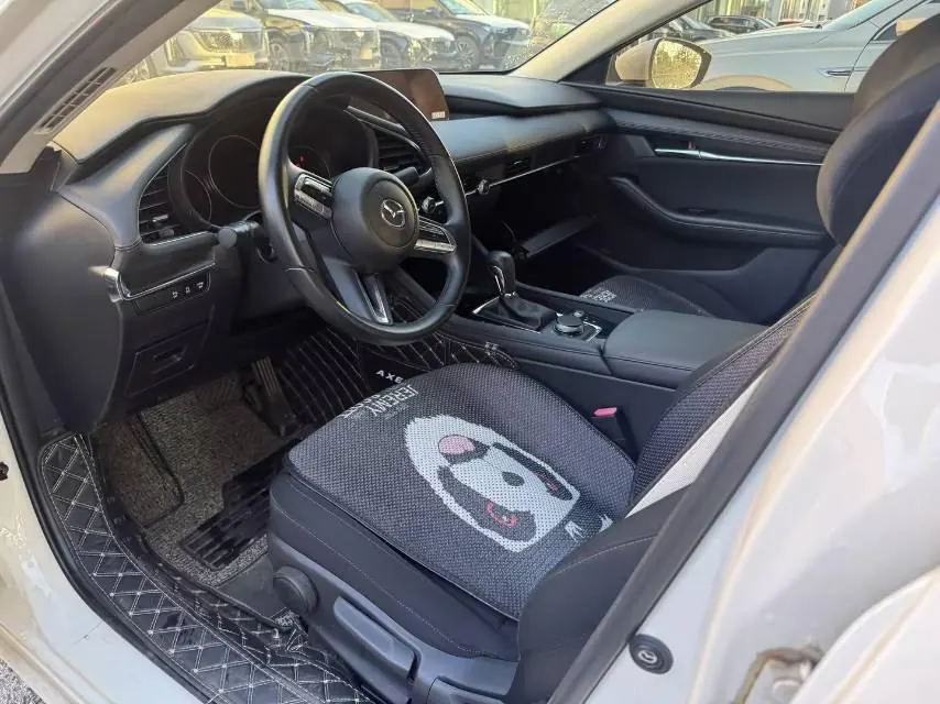 Mazda 3 Oncorsela 2020 Mazda 3 Oncorsela-sedan 2.0 quality version automatic transmission 4