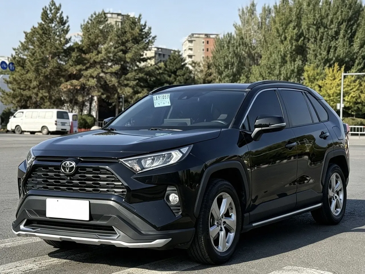 Open image lightbox: Toyota 2020 RAV4 Rongfeng 2.0 Stepless Four-wheel Drive Fashion Edition Automatic Gear