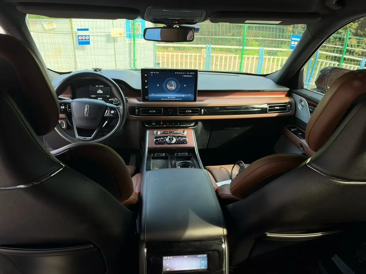 Lincoln 2021 Aviator 3.0T V6 Four-wheel Drive Administrative Edition Automatic Gear 6