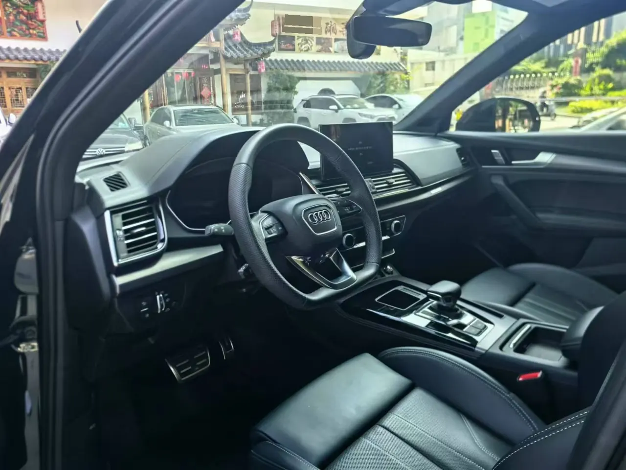 Audi 2024 Q5L 2.0TFSI 45TFSI luxury dynamic automatic transmission 2