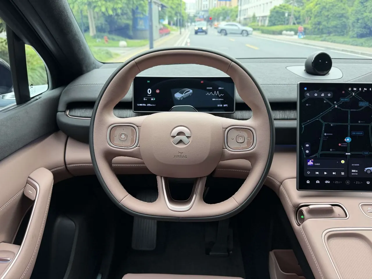 NIO 2024 EC6 75kWh automatic transmission 4