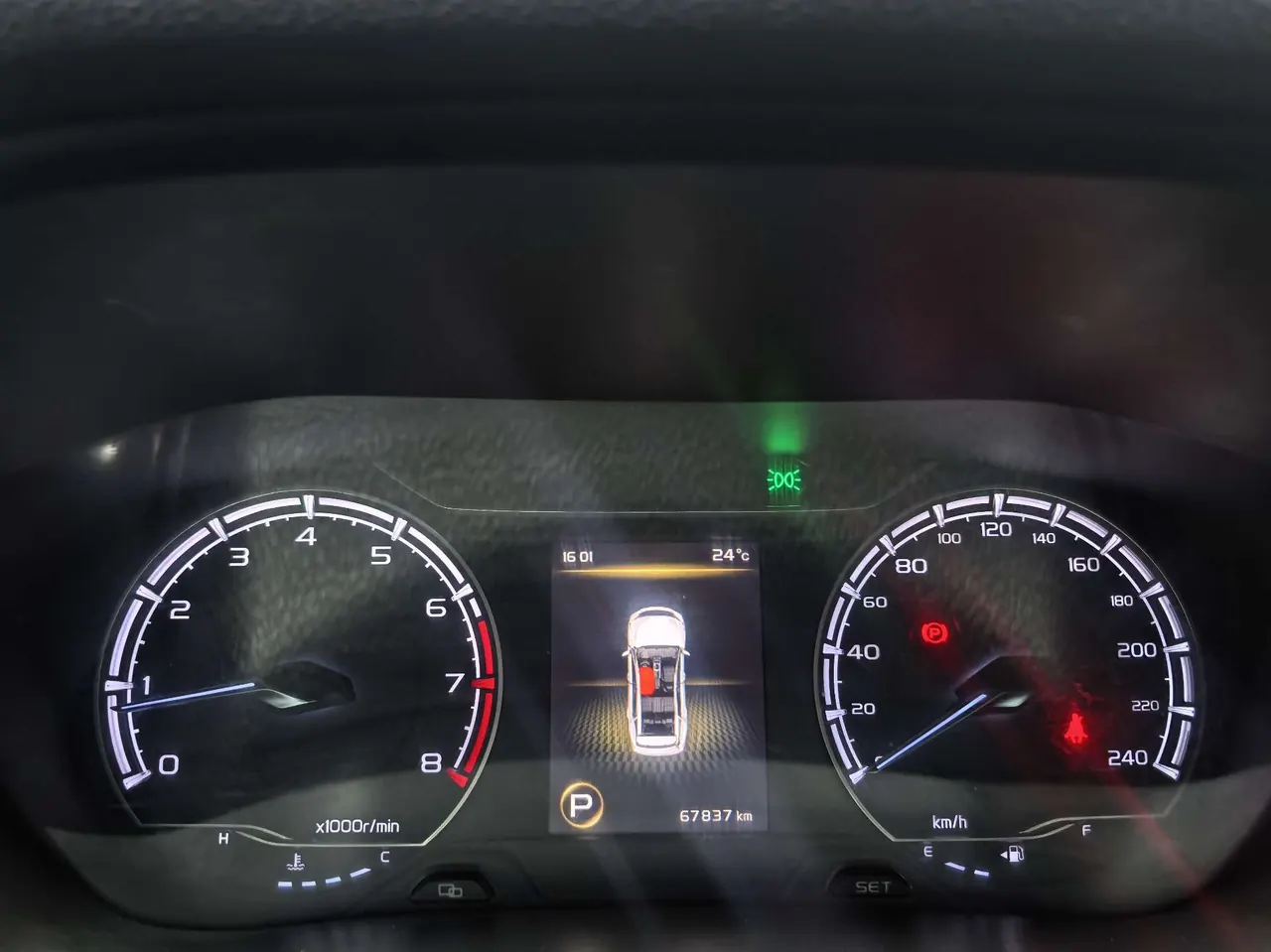 Geely Vision SUV(X6) 2021 Vision X6 Pro 1.4T Premium Automatic 15