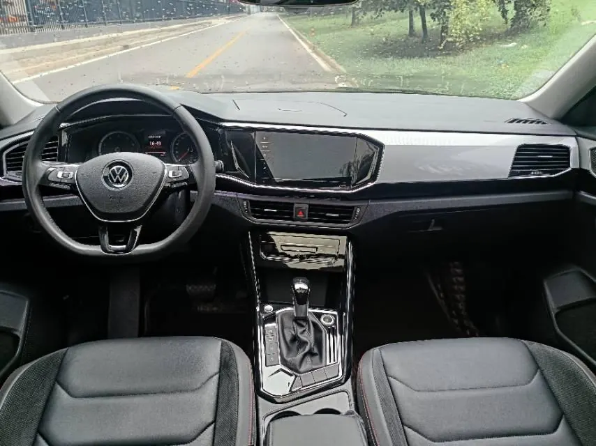 Volkswagen 2020 Tanyue 2.0TSI 330TSI Two-Drive Deluxe Zhilian Edition Pro Automatic Gear 7