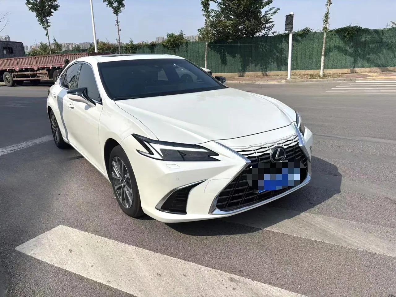 Lexus ES (Imported) 2025 ES300h 2.5 Stepless Premium Edition Automatic Gear 2