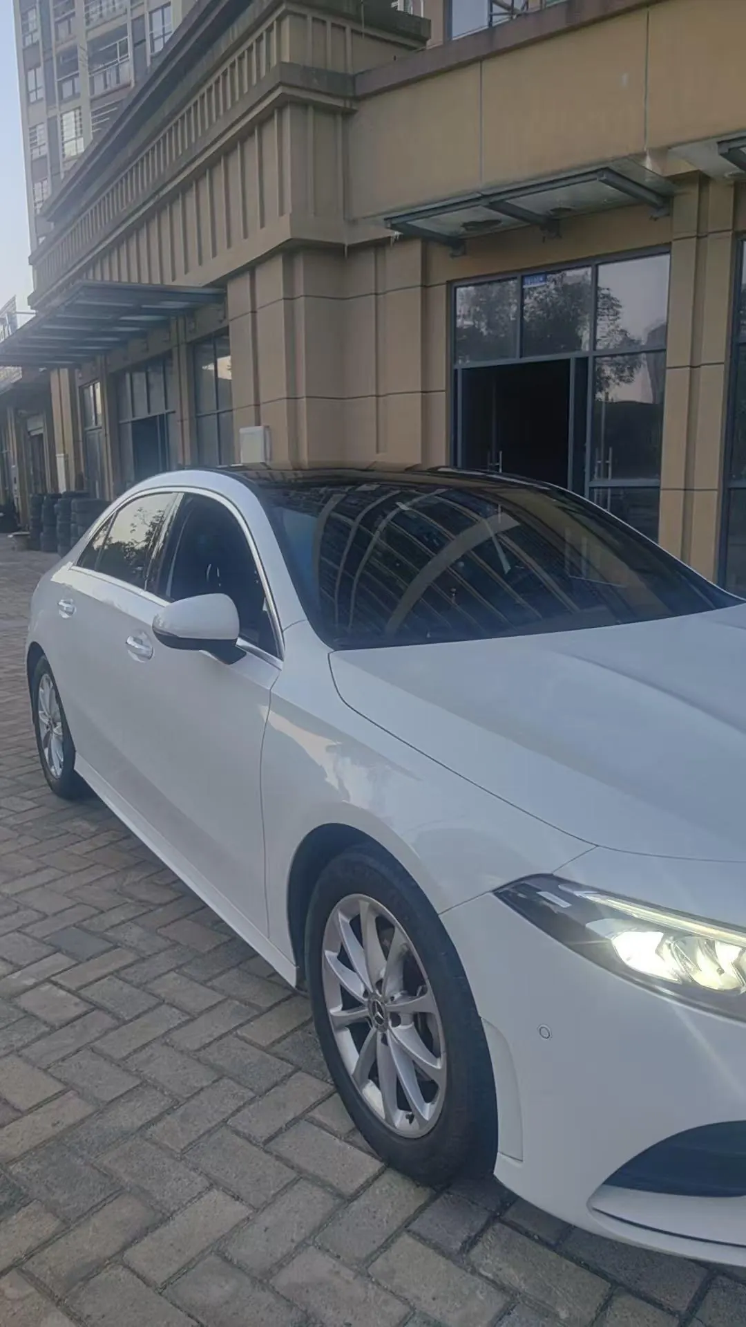 Mercedes Benz Class A 2021 A 200 L 1.3T Dynamic Automatic 4