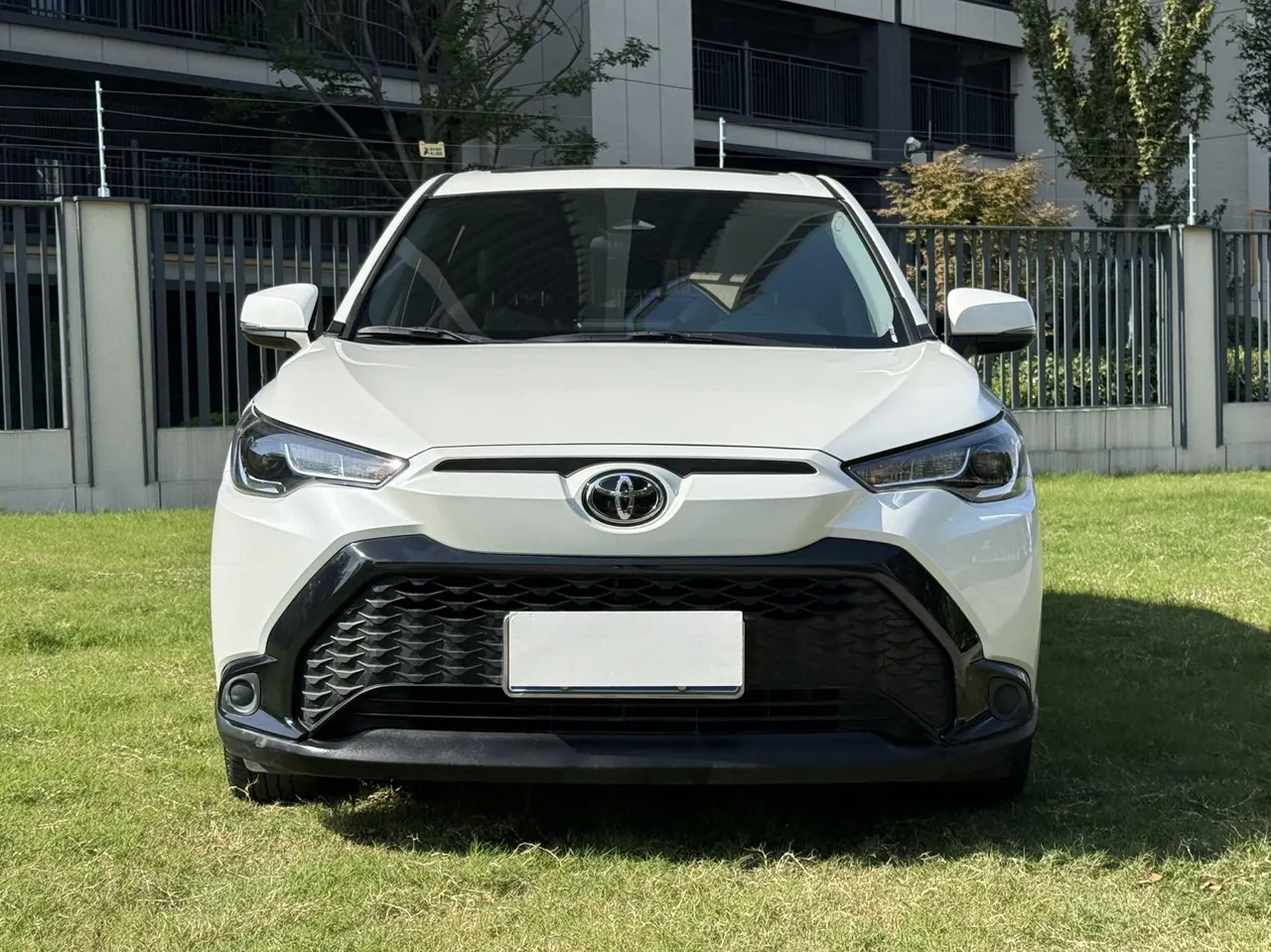 Toyota 2024 Front Landa 2.0 Stepless Leading Edition Automatic Gear 2