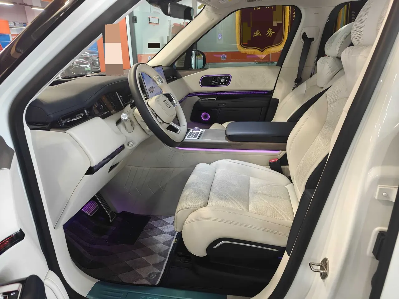 Zeekr 2025 Zeekr 9X 2.0T Ultra Edition 70kWh Automatic Gear 2