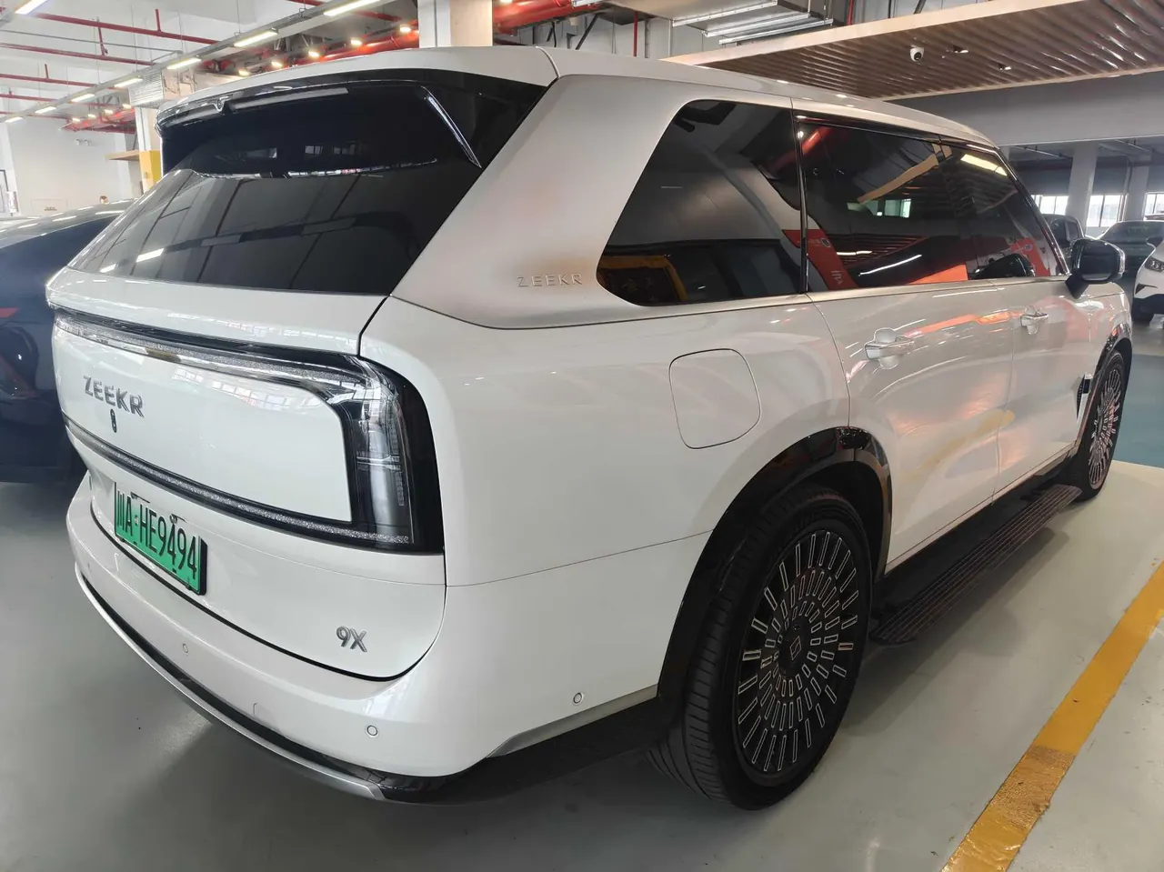 Zeekr 2025 Zeekr 9X 2.0T Ultra Edition 70kWh Automatic Gear 4