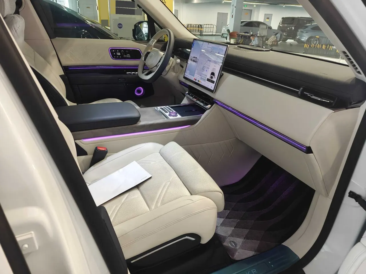Zeekr 2025 Zeekr 9X 2.0T Ultra Edition 70kWh Automatic Gear 5