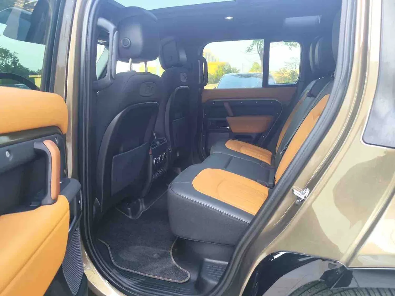 Land Rover Guard (Imported) 2020 Guard 110 3.0T X P400 Automatic Gear 8