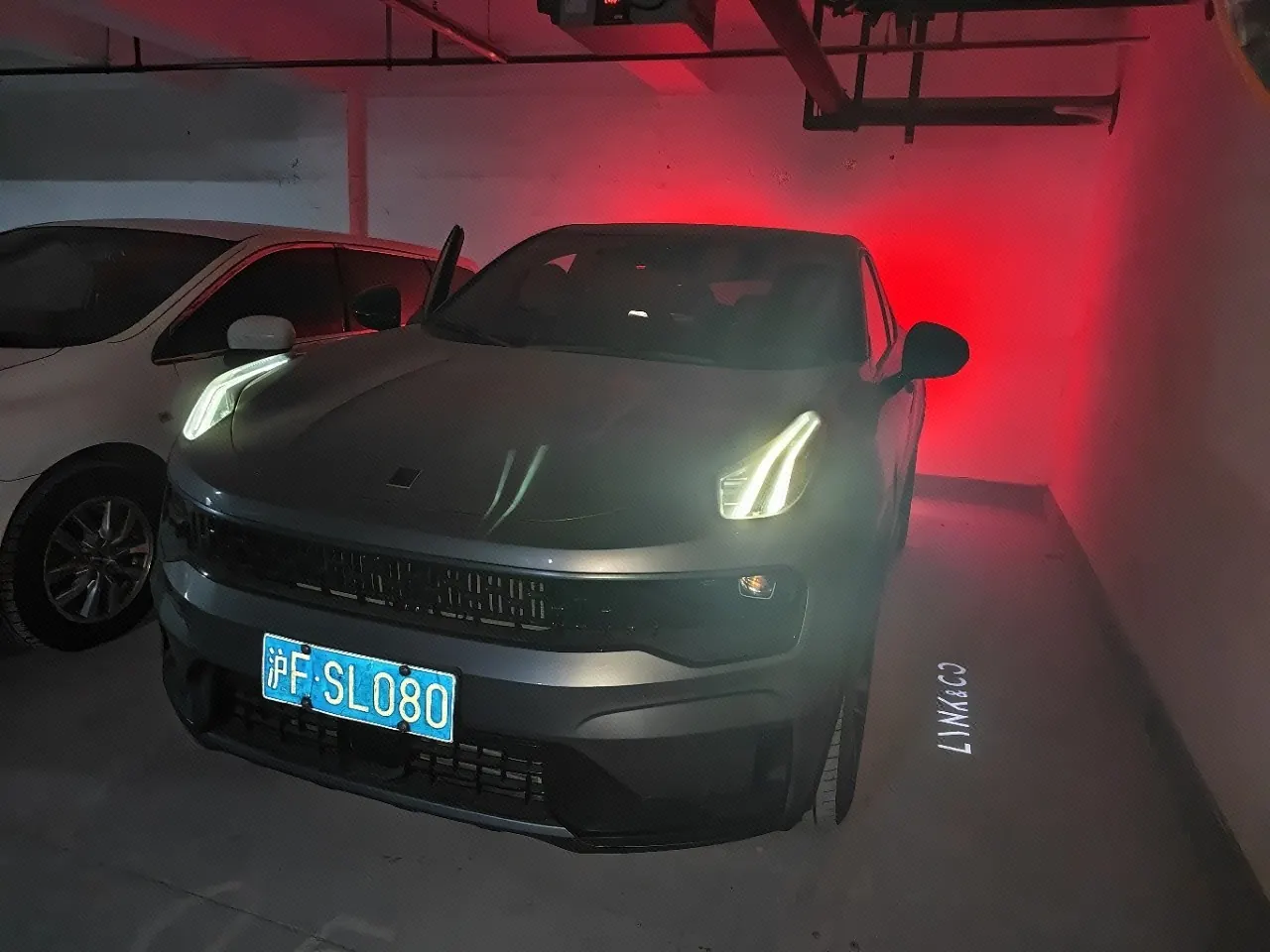 Open image lightbox: LYNK&CO 2020 LYNK&CO 05 2.0TD 4-wheel drive plus automatic gear