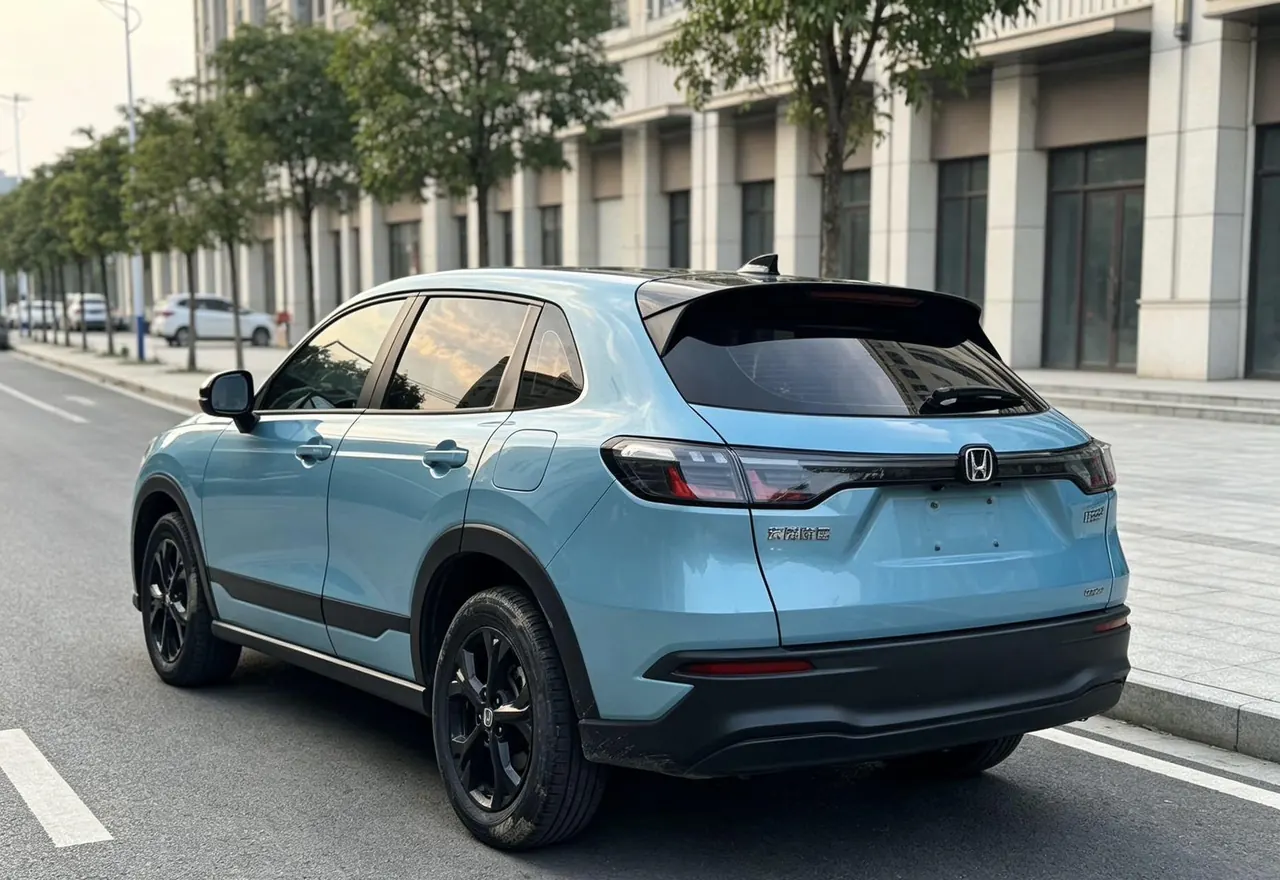 Honda 2023 HR-V e:HEV 2.0 Stepless Speed Edition Automatic Gear 2