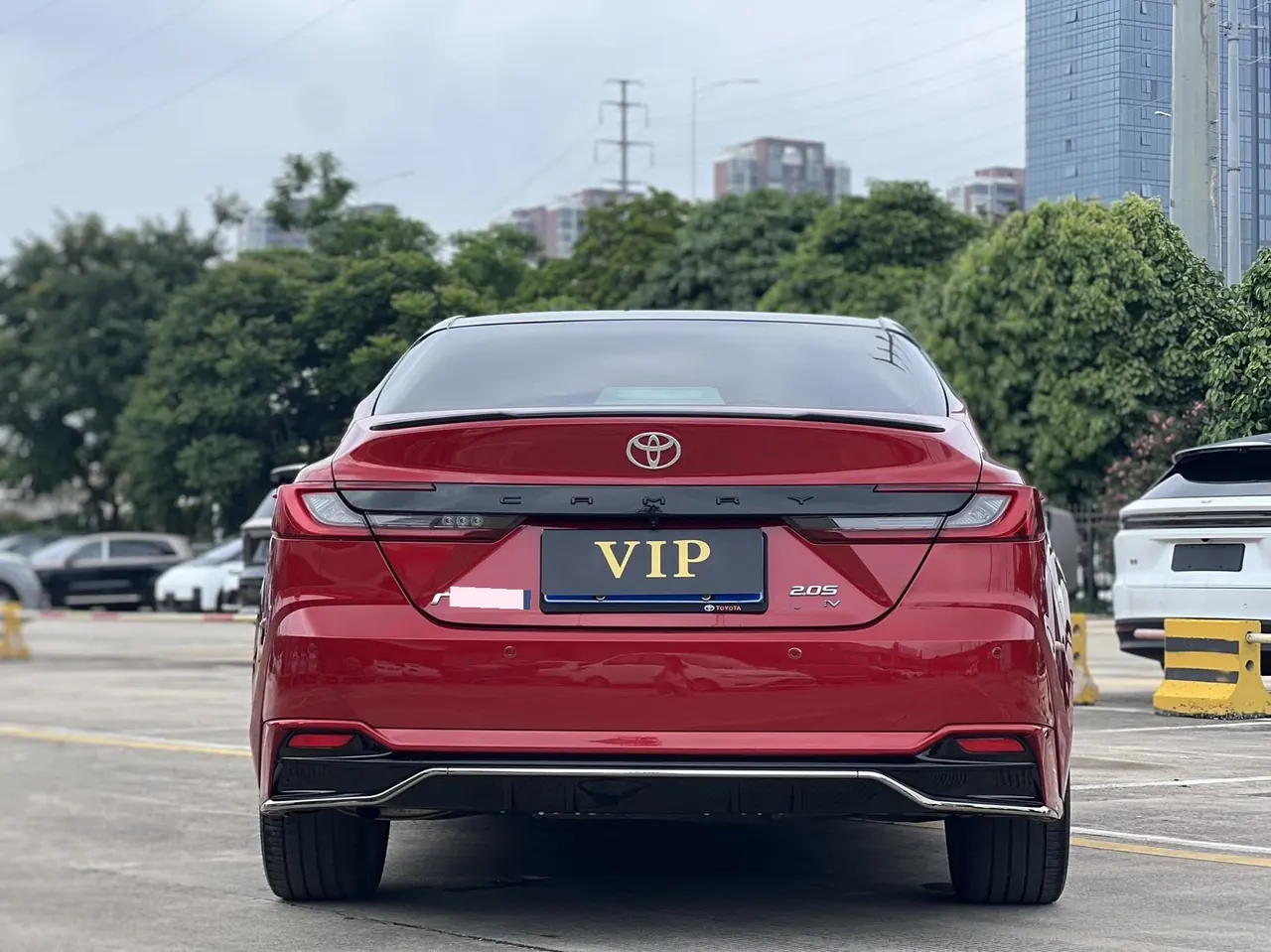 Toyota 2024 Camry Dual Engine 2.0HS Stepless Sports Edition Automatic Gear 3