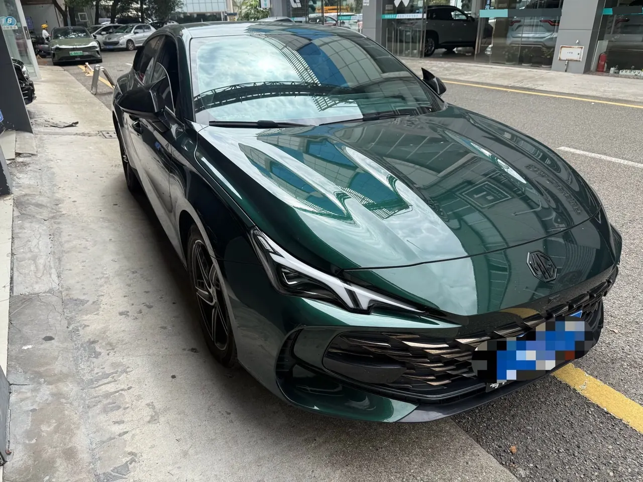 MG 2023 MG7 1.5T to US Deluxe Edition Automatic Gear 2
