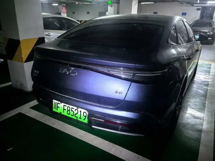 BYD 2023 Seal DM-i 1.5 Stepless 121km Premium Automatic Transmission 7