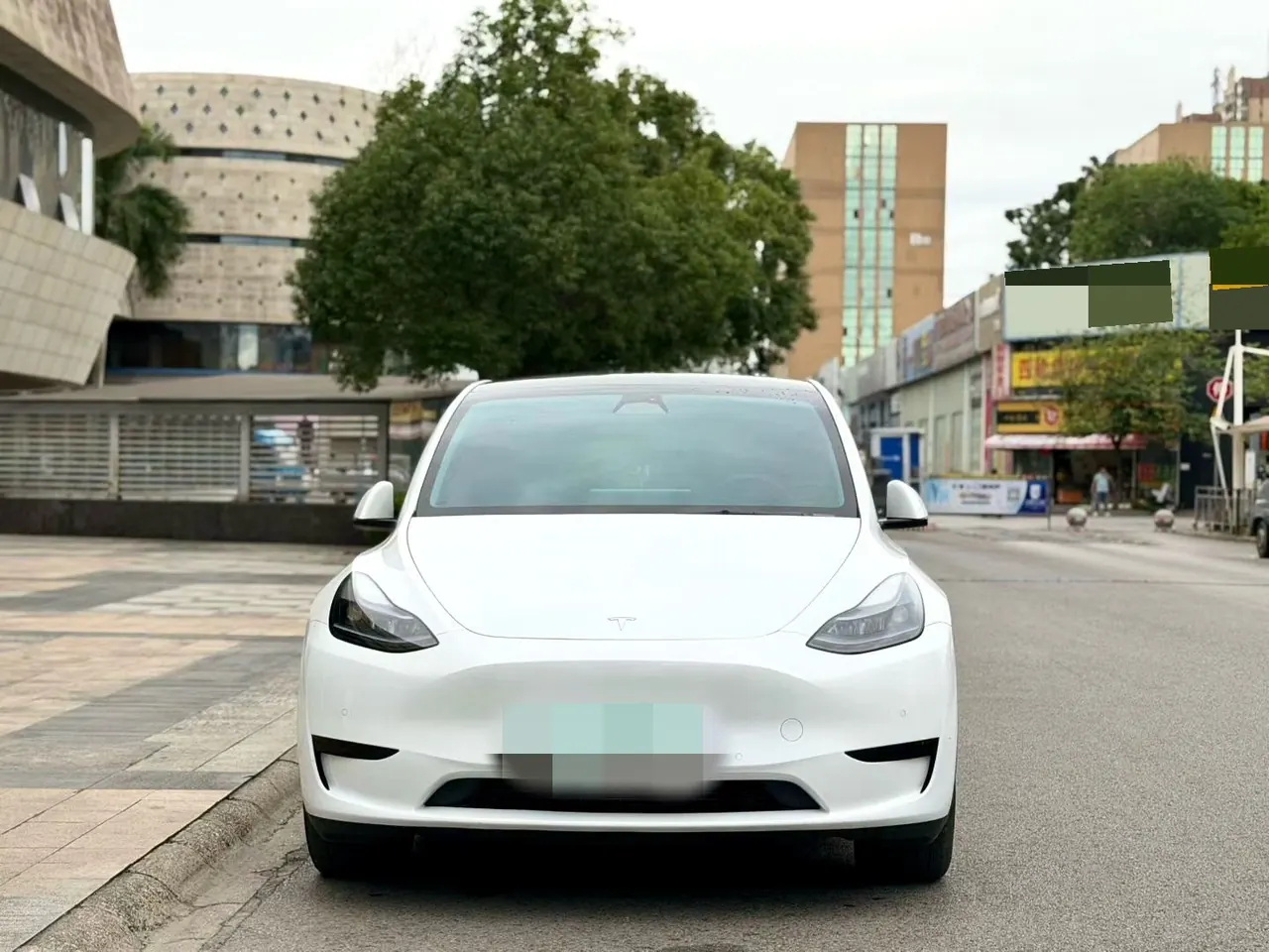 Tesla 2023 Model Y rear-wheel drive version automatic transmission 3