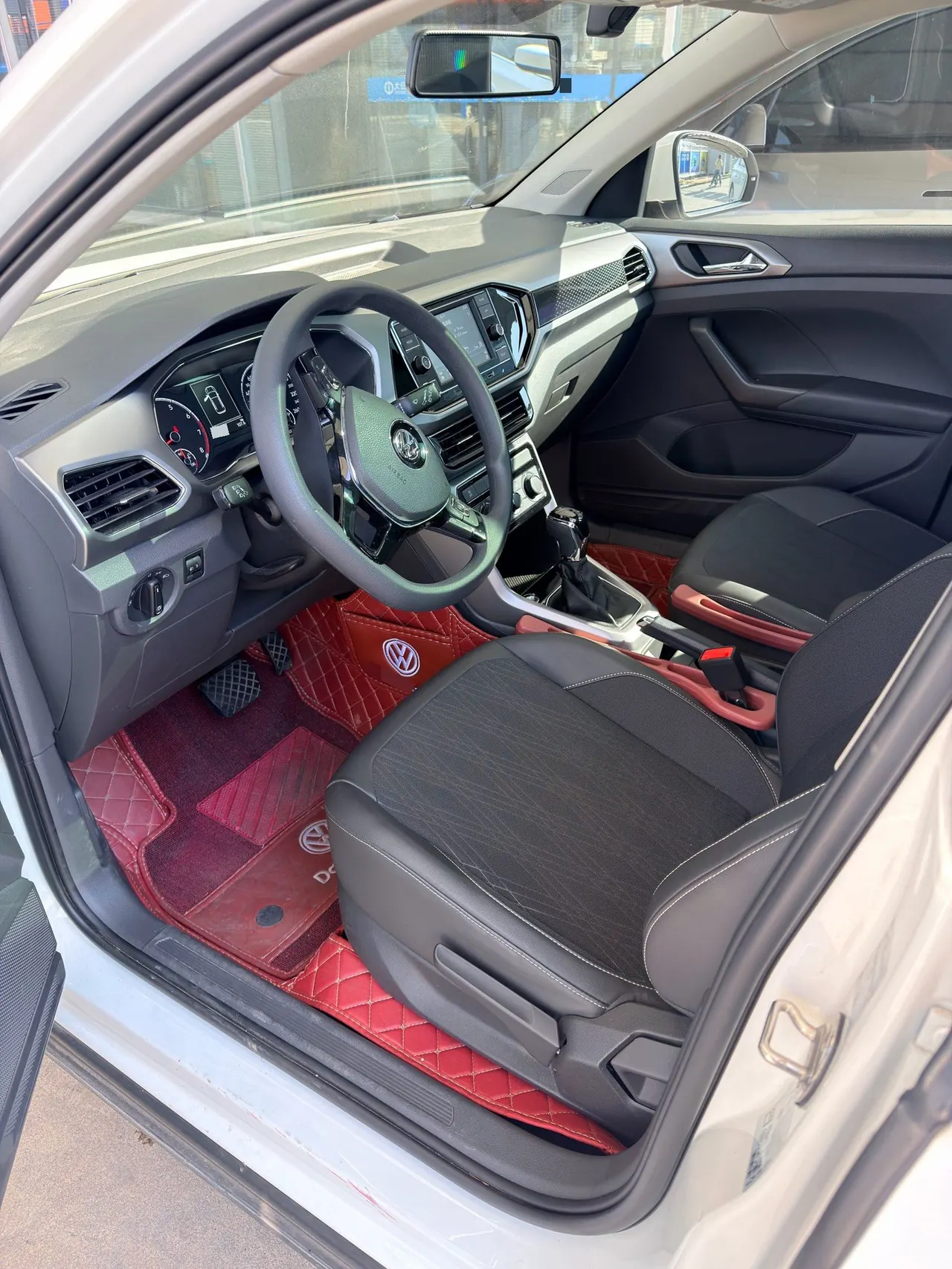 Volkswagen 2020 T-Cross (Tujia) 1.4TSI 280TSI Comfort Edition Automatic Gear 3