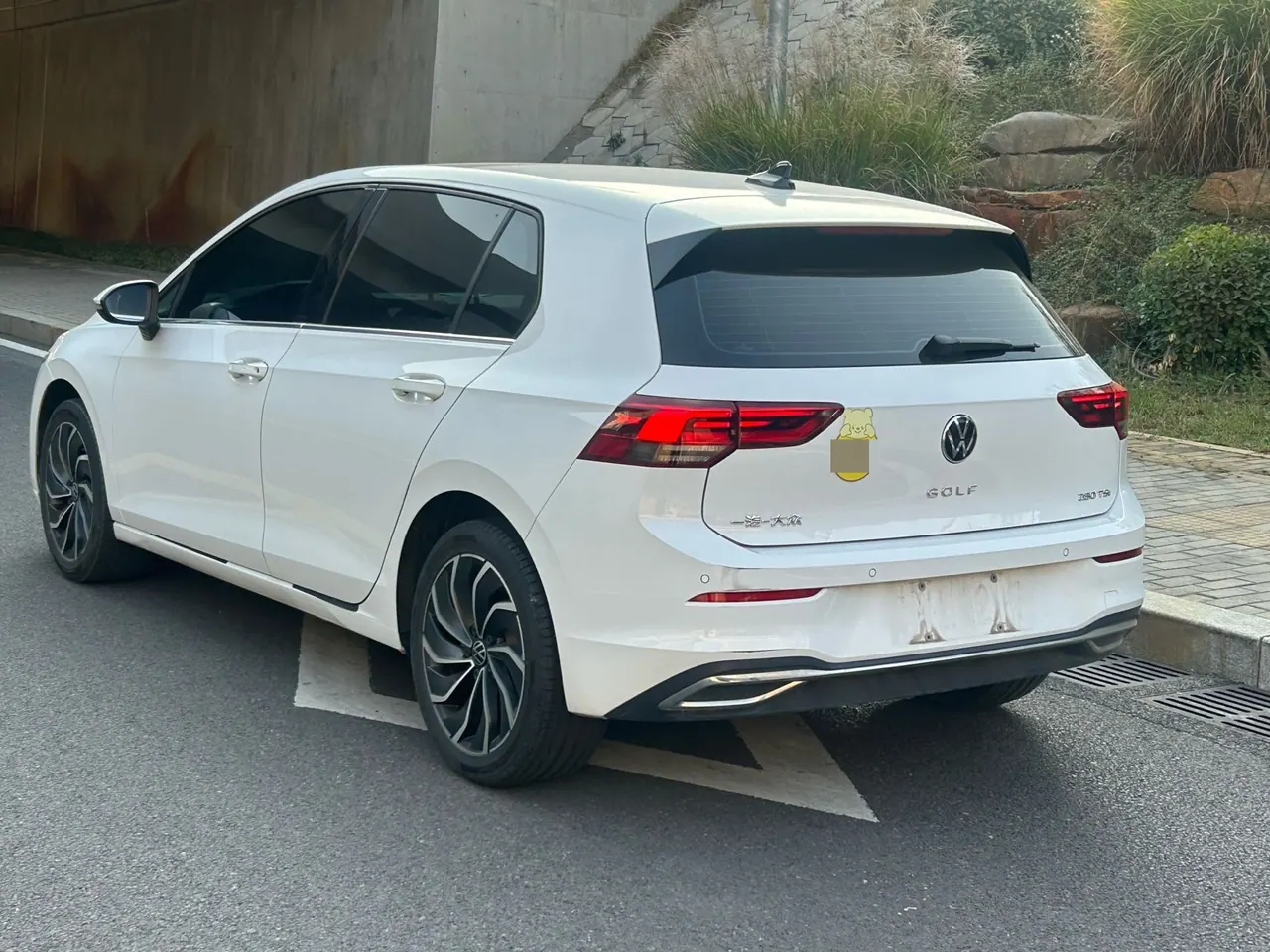 Volkswagen 2024 Golf 8 PRO 1.4TSI 280TSI 50 Year Legendary Automatic 8