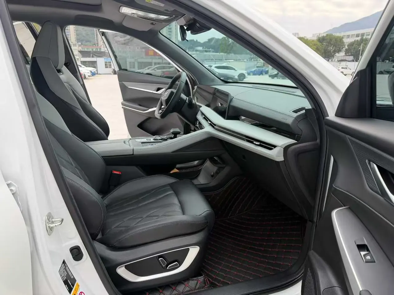ChangAn 2024 CS75 PLUS 1.5T Champion Edition Smart Driving and Strong Navigation Automatic Gear 2