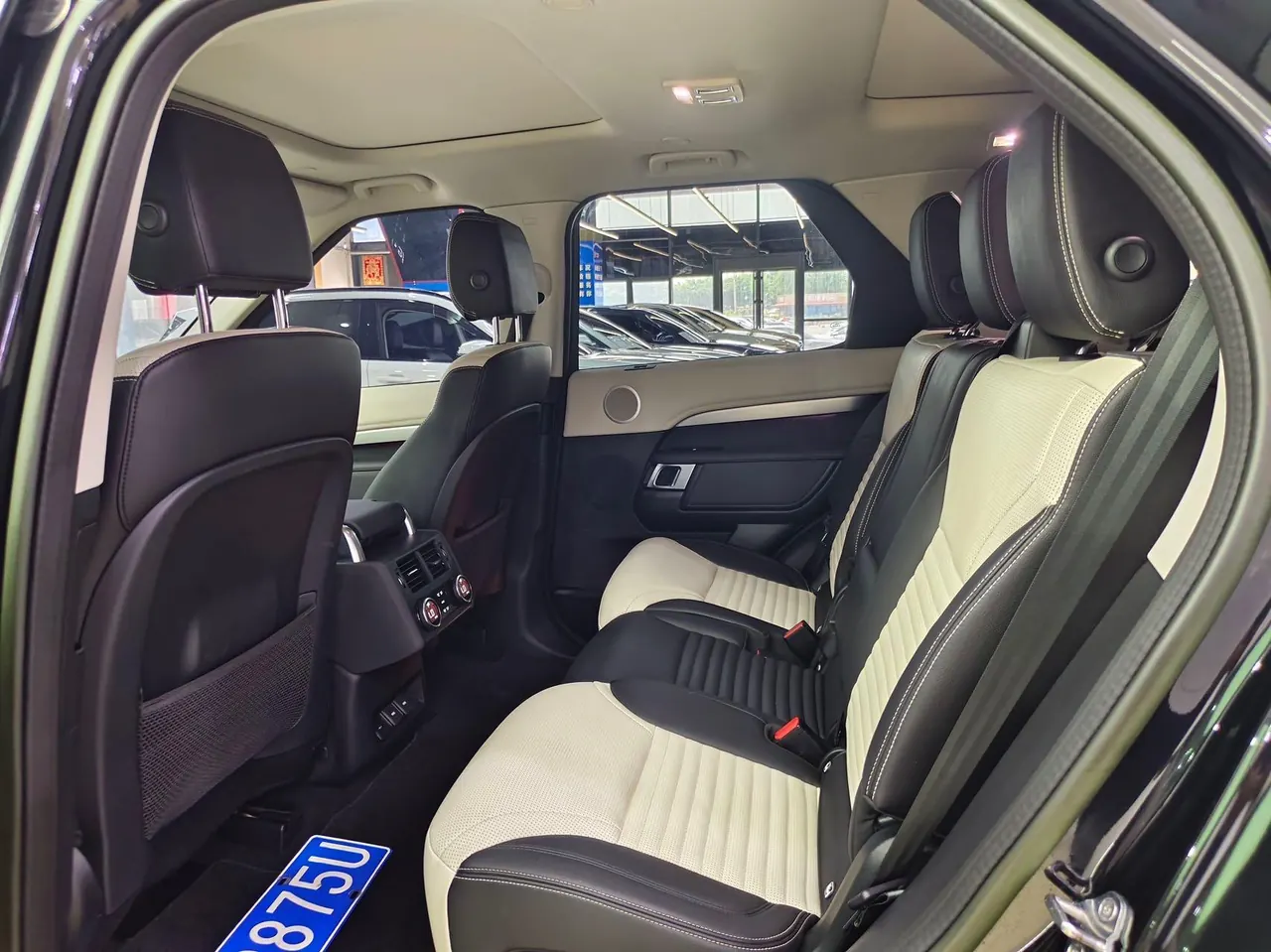 Land Rover found (imported) 2023 found 5 48V 3.0T 360PS R-Dynamic S (modified) automatic gear 6
