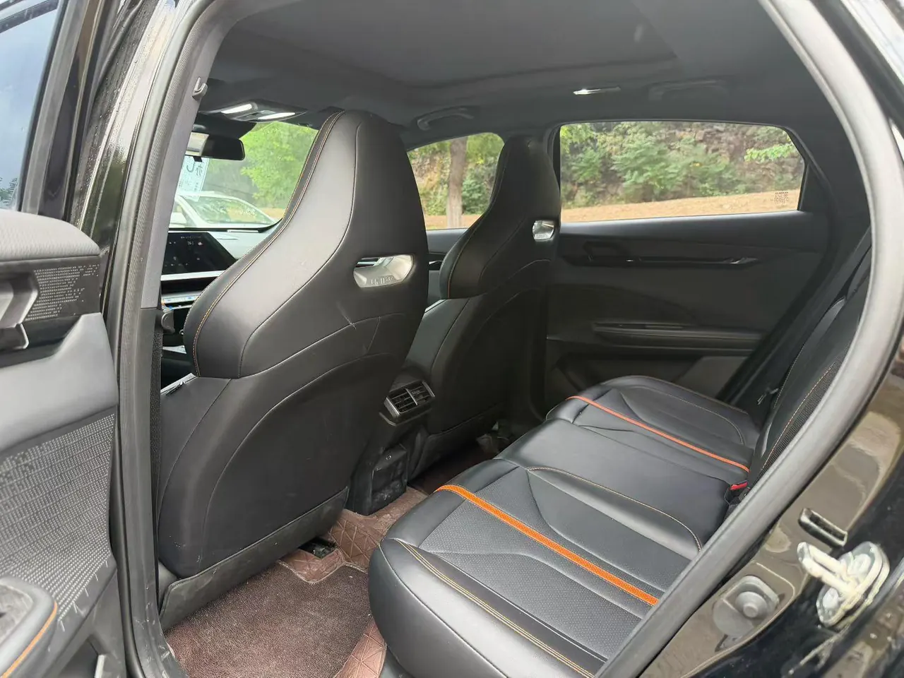 ChangAn 2024 UNI-V 1.5T Prestige Automatic 6