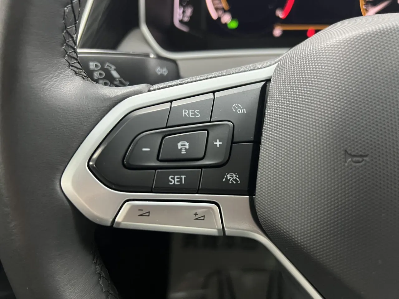 Volkswagen 2023 Tanyue 1.4TSI 280TSI Two-Drive Luxury Plus Advanced Edition Automatic Gear 13