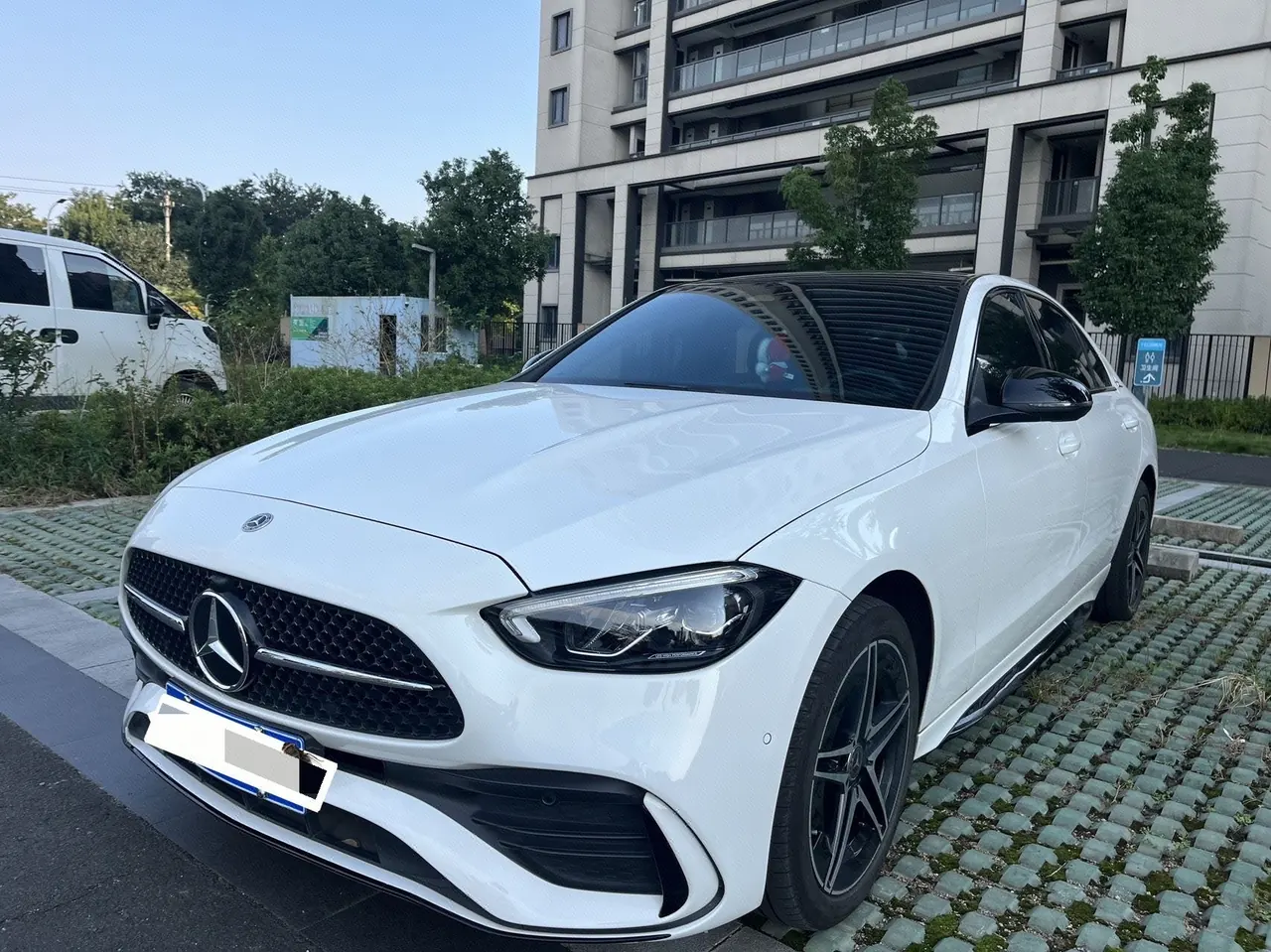 Open image lightbox: Mercedes Benz Class C 2024 C 260 L 48V 1.5T Hao Night Sports Edition (Modified 3) Automatic Gear