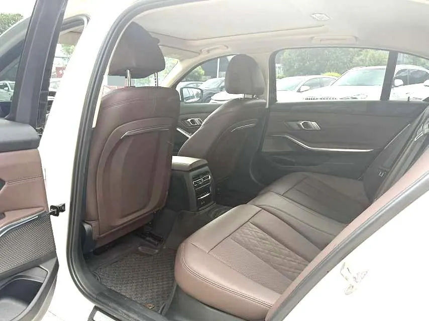 BMW 3 Series 2023 320Li 2.0T M Sports Suit Automatic Gear 4
