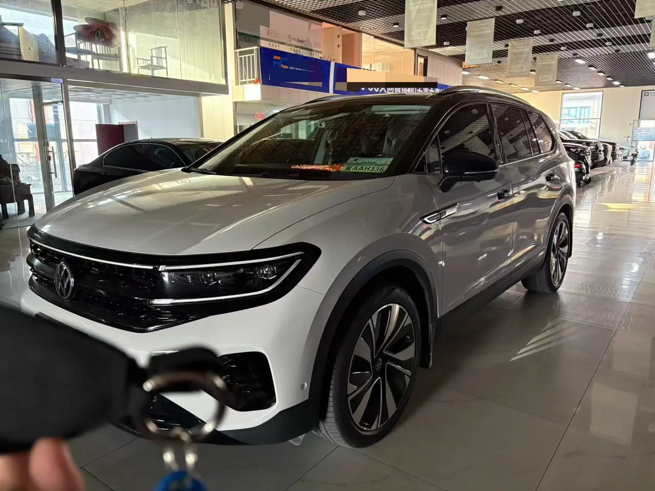Volkswagen 2023 model range 2.0TSI 380TSI four-wheel drive flagship victory version 6 (modified) automatic gear - View 1