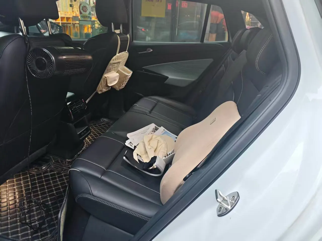 Volkswagen 2023 ID. 4 X Pure Smart Edition Automatic Gear 3