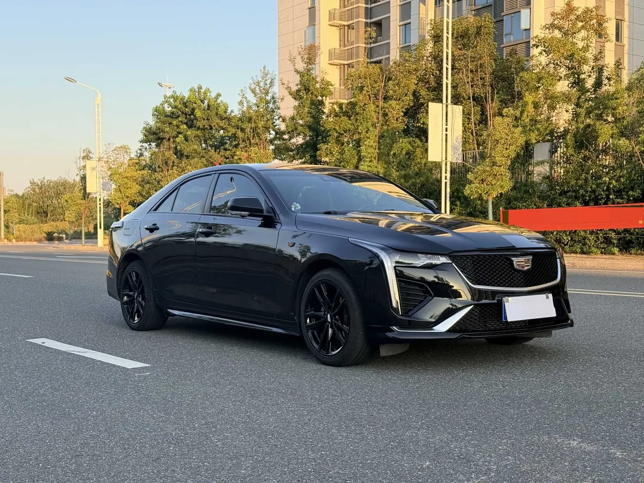 Cadillac 2021 CT4 2.0T 28T fashion (fashion) automatic gear 6