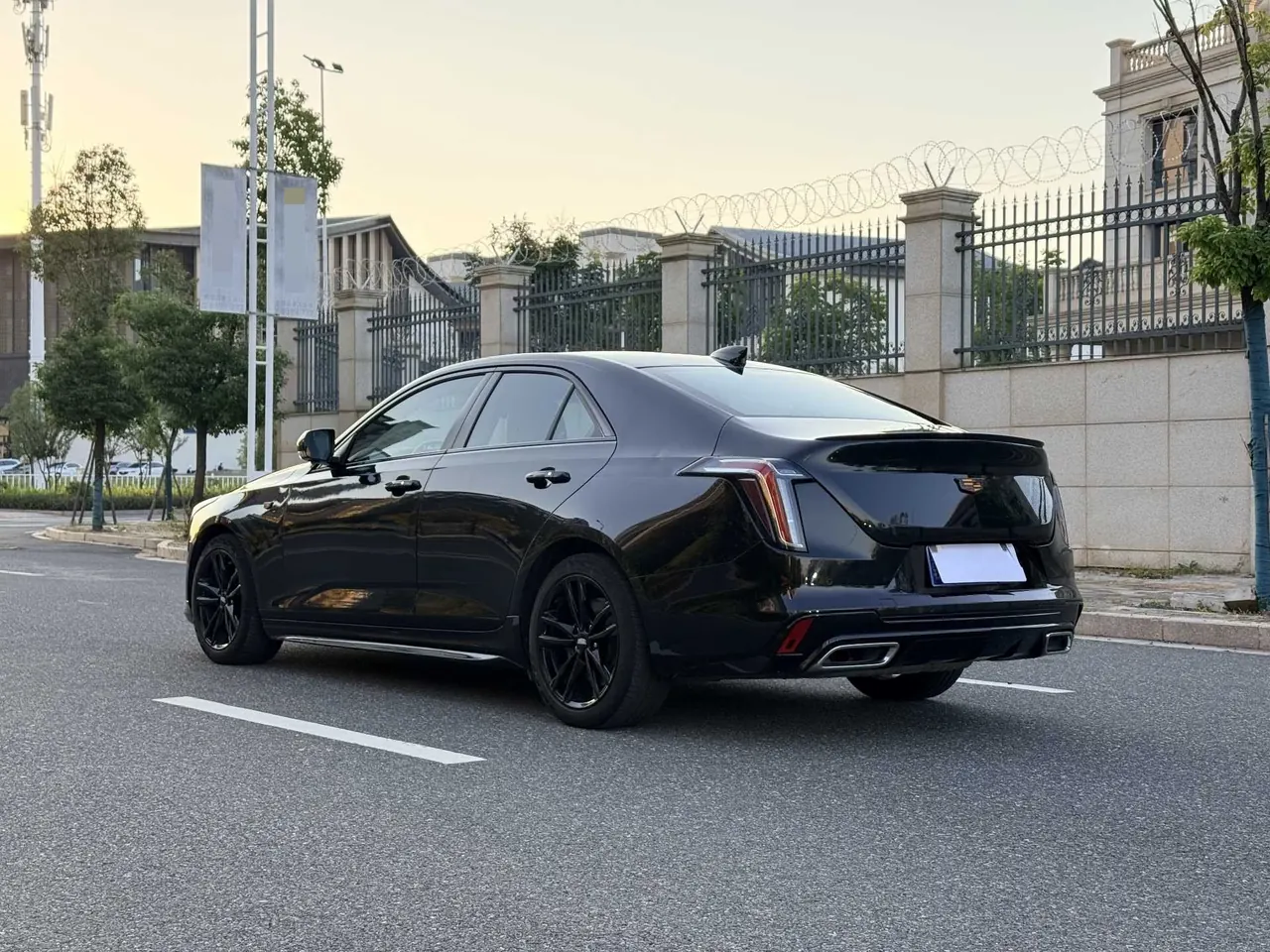 Cadillac 2021 CT4 2.0T 28T fashion (fashion) automatic gear 7