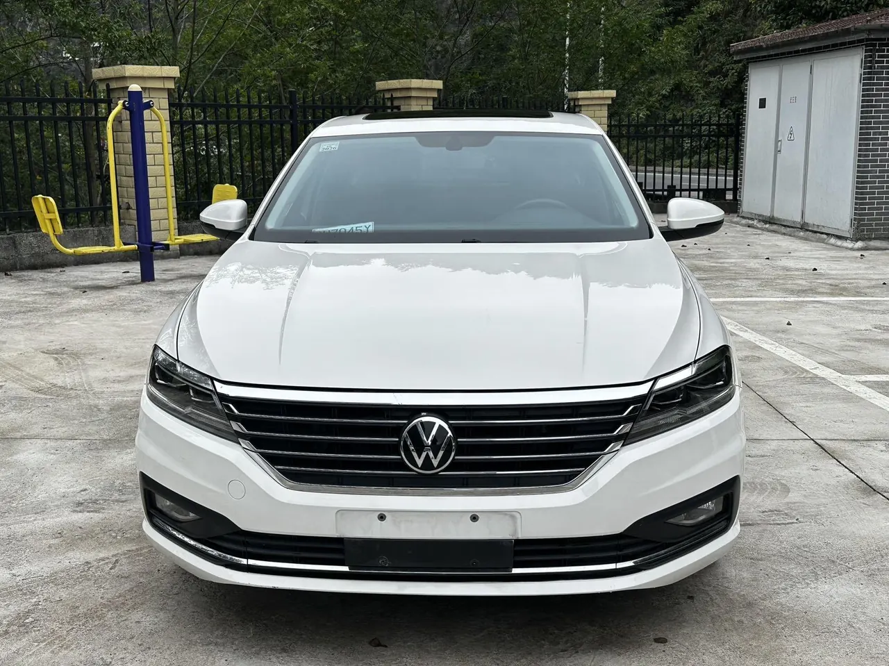 Open image lightbox: Volkswagen 2022 Lavida 1.4TSI 280TSI Comfort Edition Automatic Gear