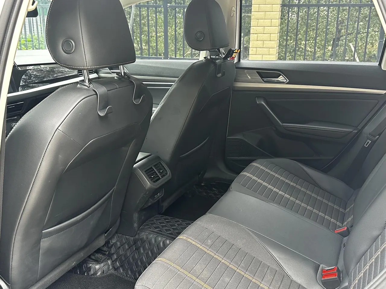 Volkswagen 2022 Lavida 1.4TSI 280TSI Comfort Edition Automatic Gear 2
