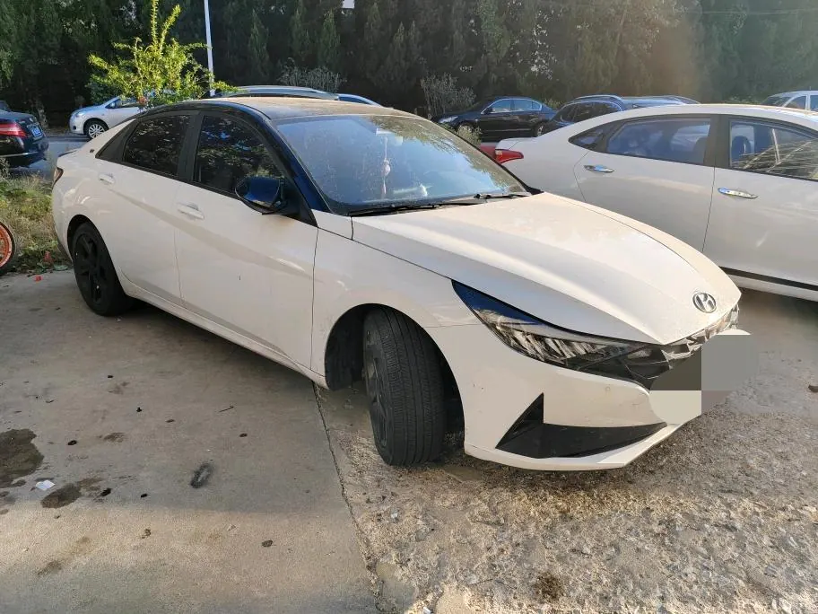 Hyundai 2022 Elantra-Sanxiang 1.5 Stepless 20th Anniversary Automatic Gear 3