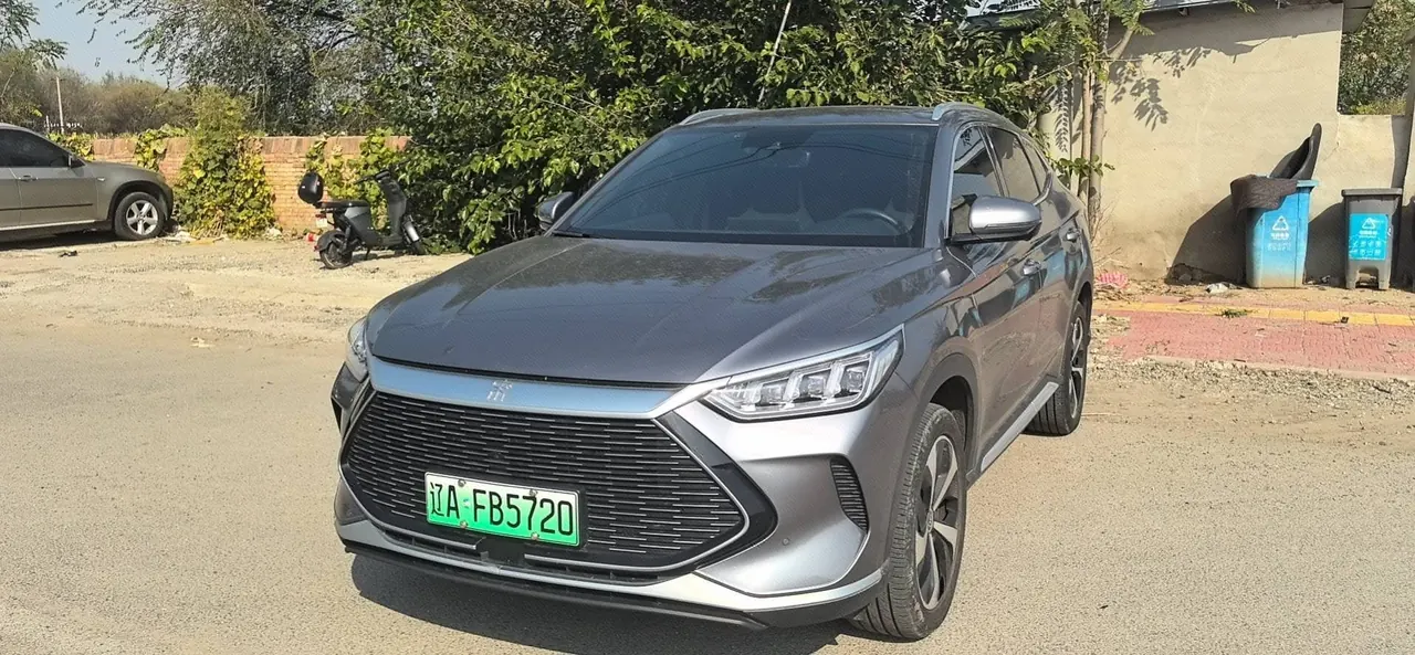 Открыть галерею: BYD Song PLUS New Energy 2021 Song PLUS DM-i 1.5 Stepless 51KM Honorable Automatic Gear