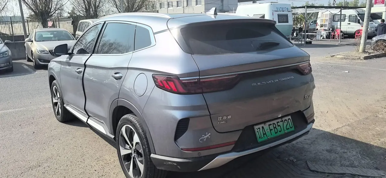 BYD Song PLUS New Energy 2021 Song PLUS DM-i 1.5 Stepless 51KM Honorable Automatic Gear 7