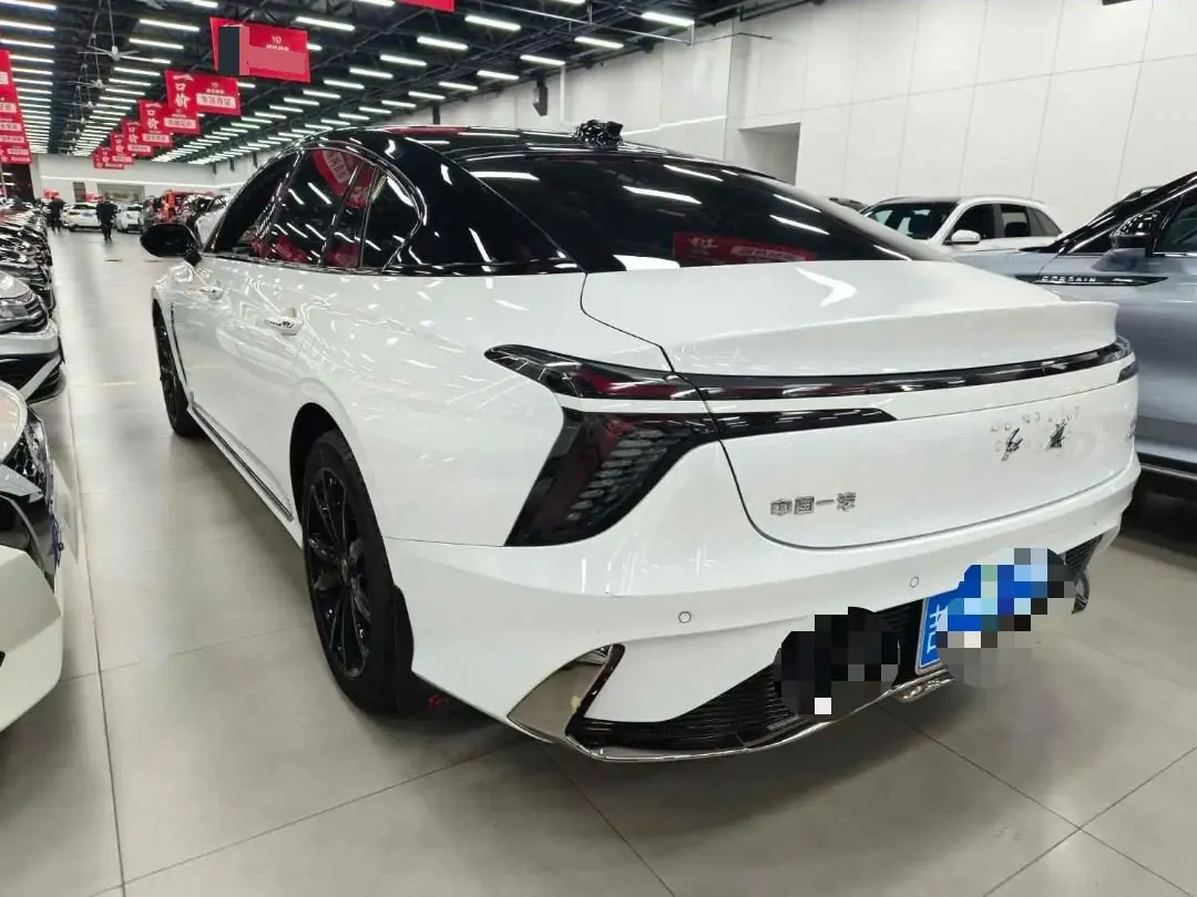 HongQi 2023 H6 2.0T Zhishang Edition Automatic Gear 2