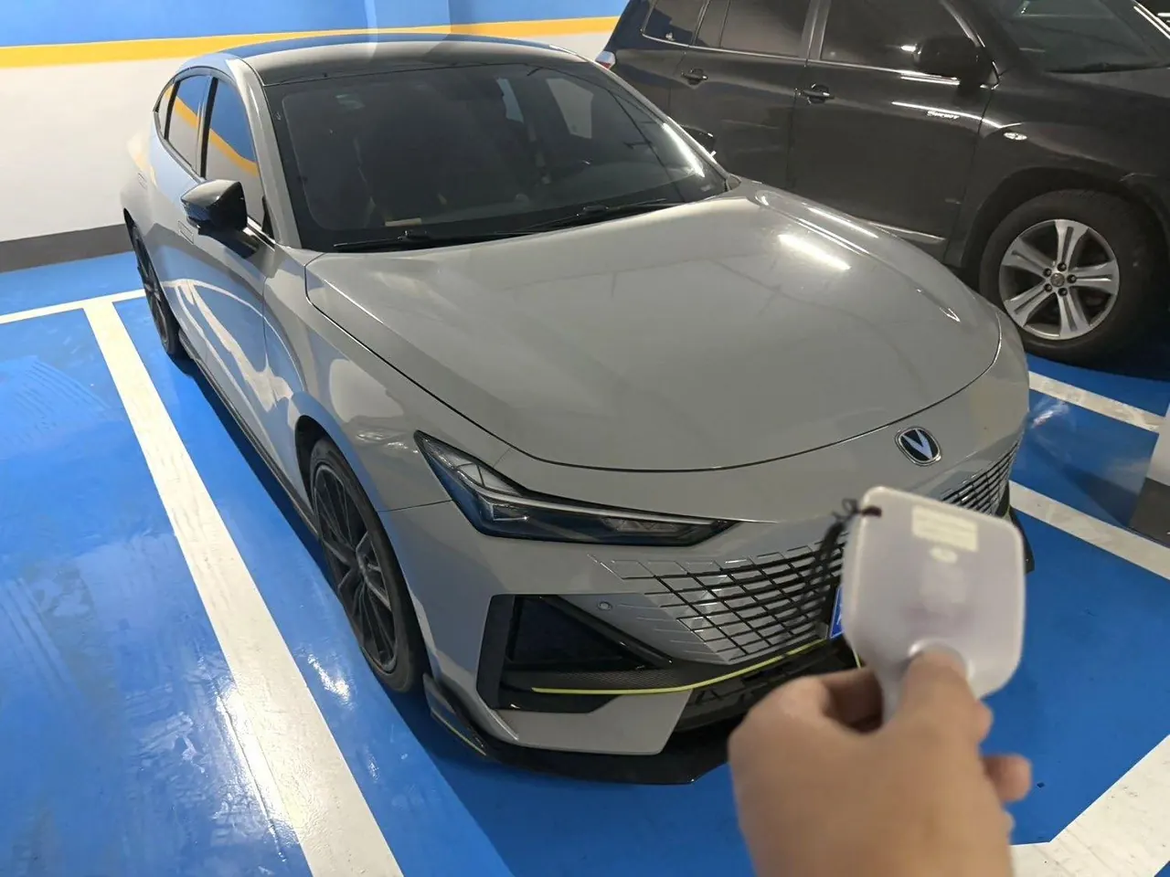 ChangAn 2022 UNI-V 1.5T Sports Edition Automatic 3