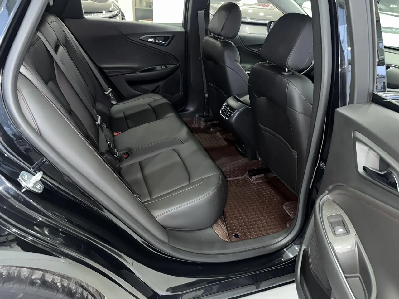 Chevrolet 2022 Meridian XL 2.0T Redline 550T Sharp Edition Automatic Gear 8